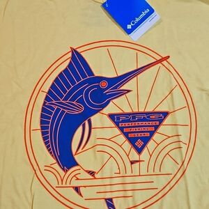 Columbia T-Shirt